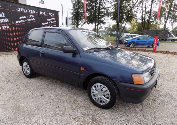 Toyota Starlet cena 2400 przebieg: 227548, rok produkcji 1995 z Kałuszyn małe 46